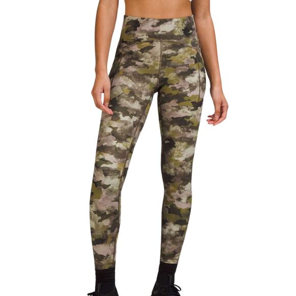 NWT Lululemon Power Thru High-Rise Tight 25" - Camo Print - Size 4 - Picture 1 of 7